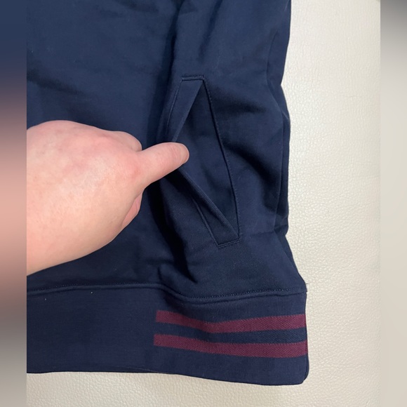 NWT - Penfield Men’s Big P Bear Chest Print Hoodie - Size XL - Picture 8 of 14